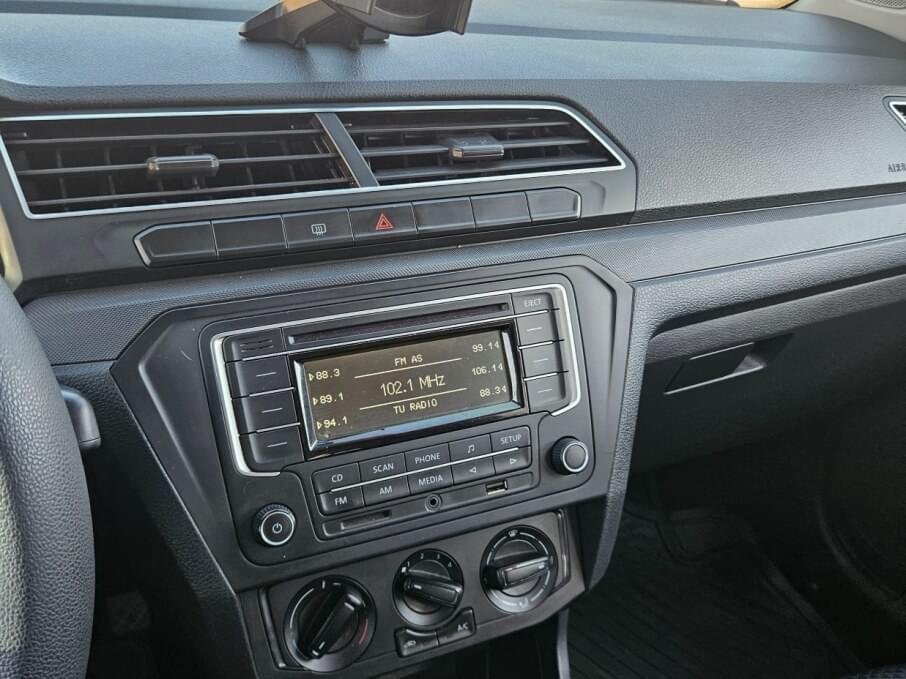 VOLKSWAGEN GOL 2022 40.800 Kms.