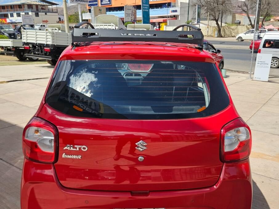SUZUKI ALTO 2025 52.500 Kms.