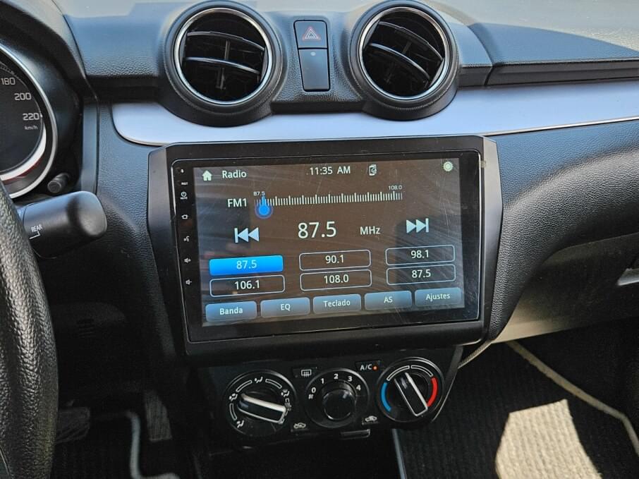 SUZUKI SWIFT 2024 7.250 Kms.
