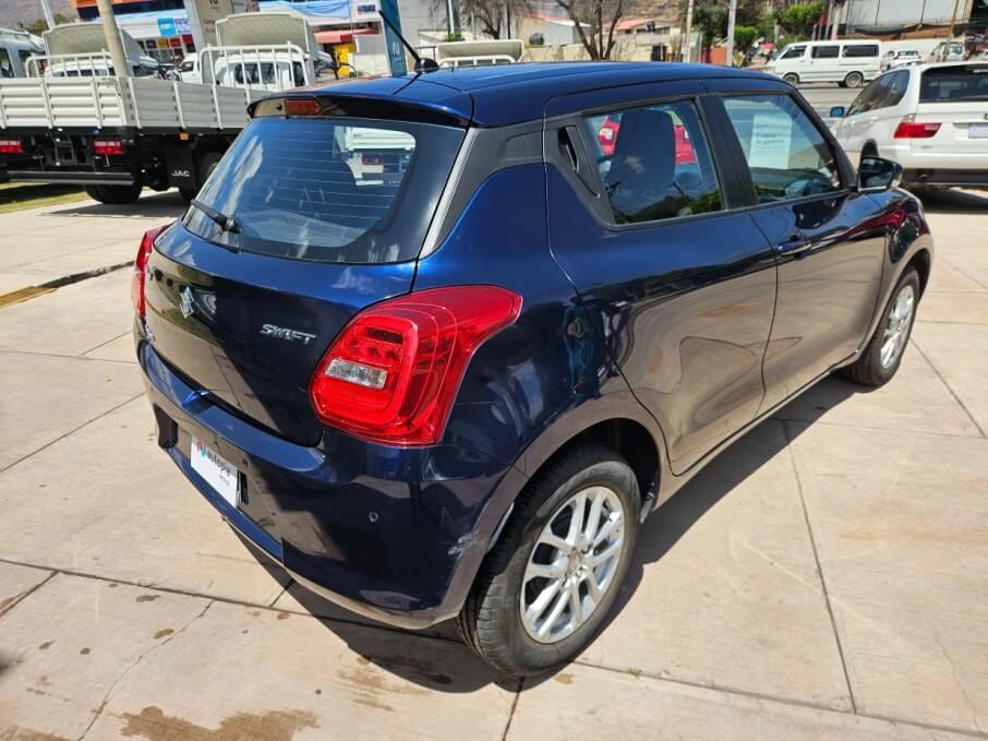 SUZUKI SWIFT 2024 7.250 Kms.
