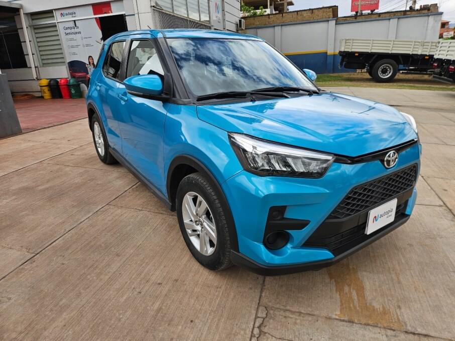 TOYOTA RAIZE 2023 33.900 Kms.