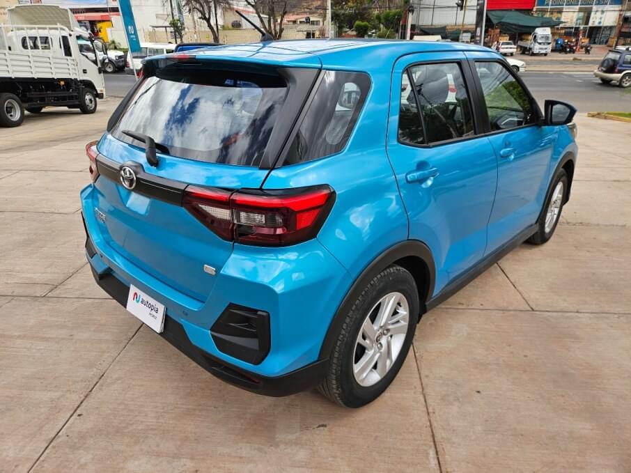 TOYOTA RAIZE 2023 33.900 Kms.
