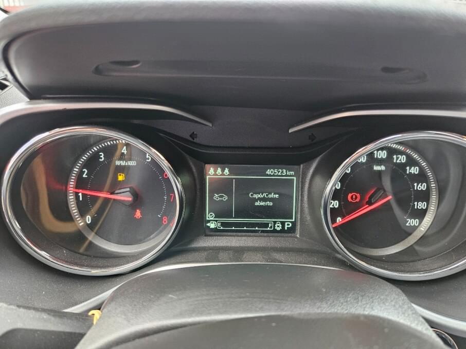 CHEVROLET TRACKER 2024 40.600 Kms.