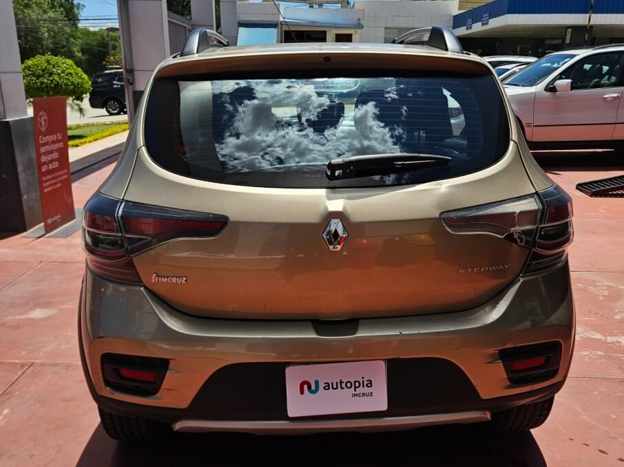 RENAULT STEPWAY 2024 54.800 Kms.