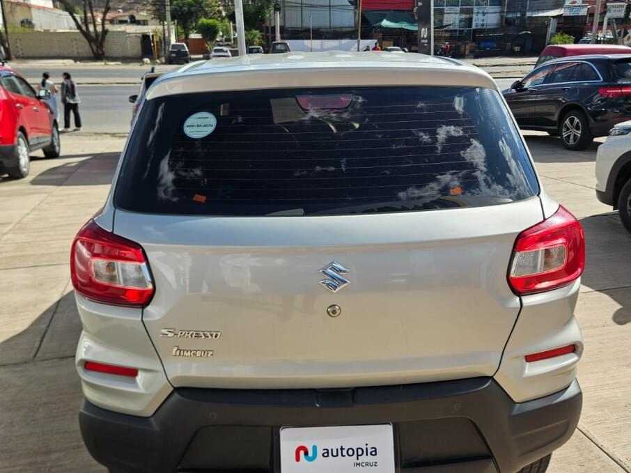 SUZUKI S-PRESSO 2024 117.200 Kms.