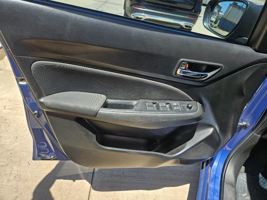 SUZUKI DZIRE SEDAN 2020 38.000 Kms.