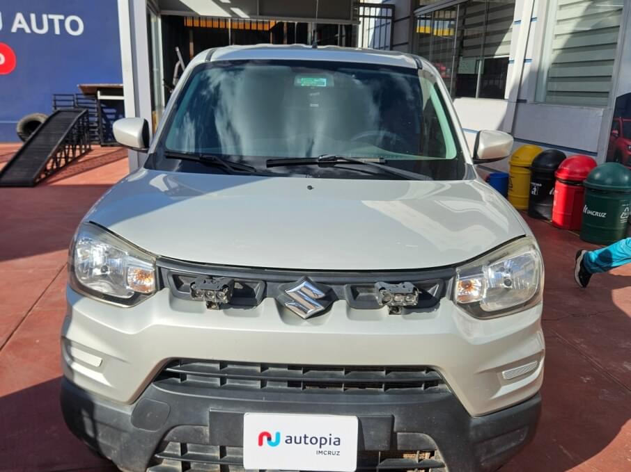 SUZUKI S-PRESSO 2023 105.700 Kms.