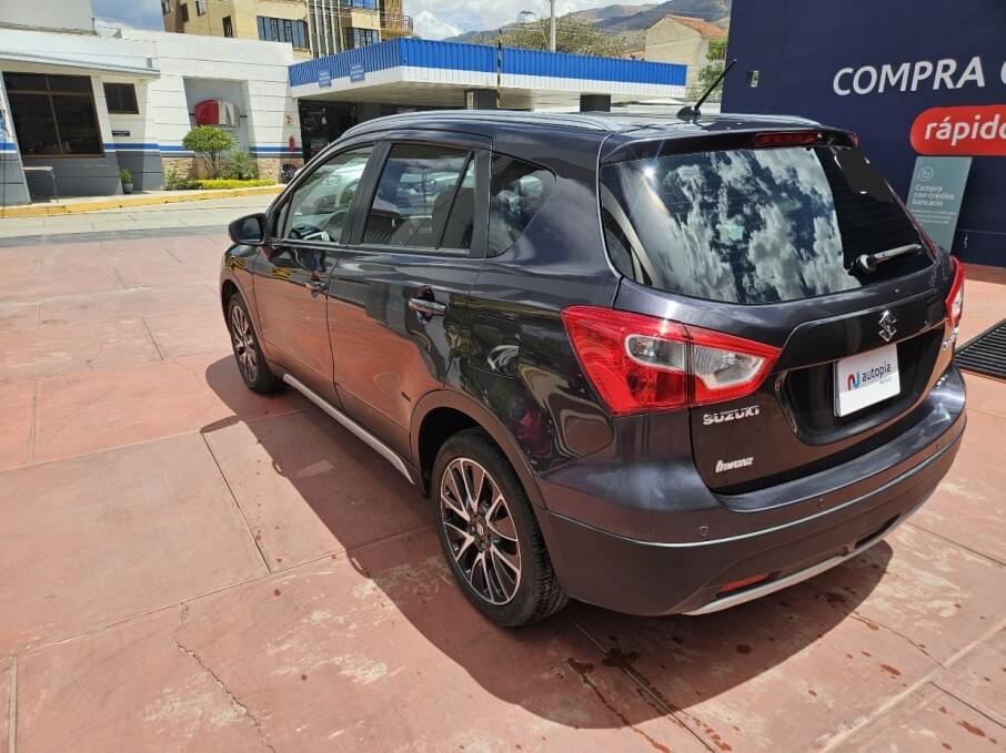 SUZUKI S-CROSS 2016 76.800 Kms.