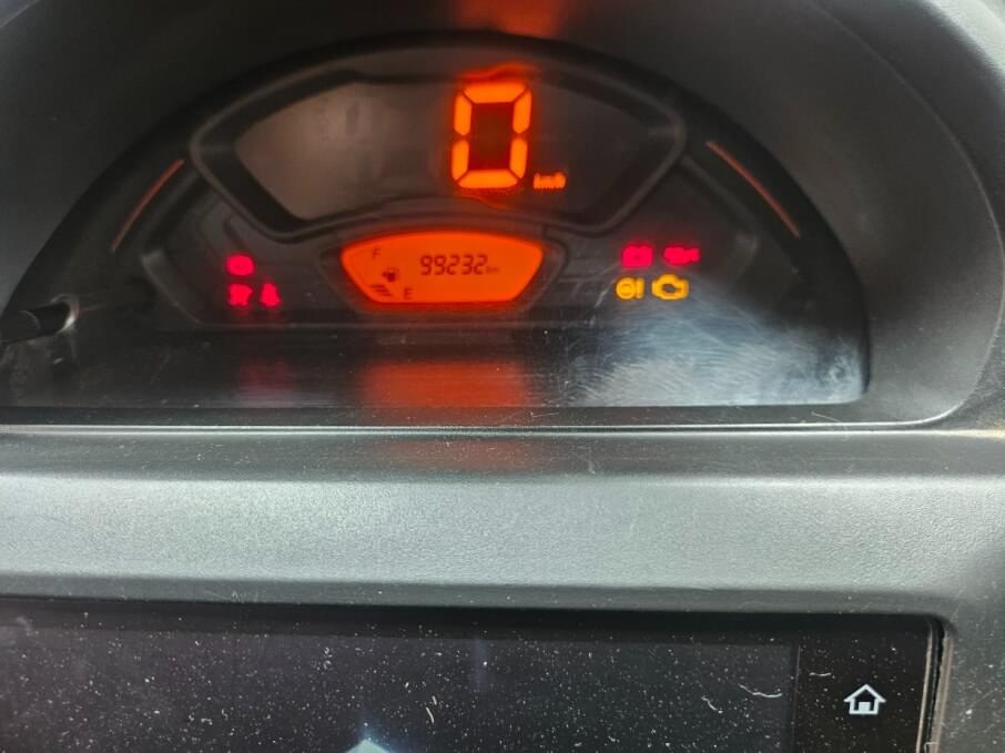 SUZUKI S-PRESSO 2023 99.300 Kms.