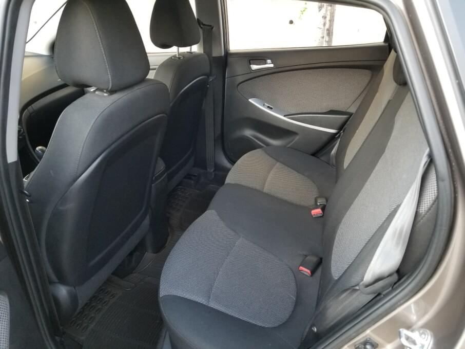 HYUNDAI ACCENT 2014 43.000 Kms.