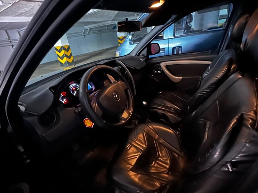 RENAULT DUSTER 2019 82.000 Kms.