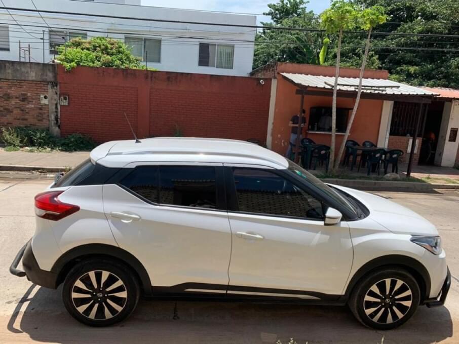 NISSAN KICKS 2018 60.000 Kms.