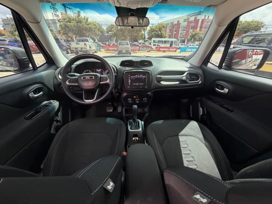 JEEP RENEGADE 2023 27.000 Kms.