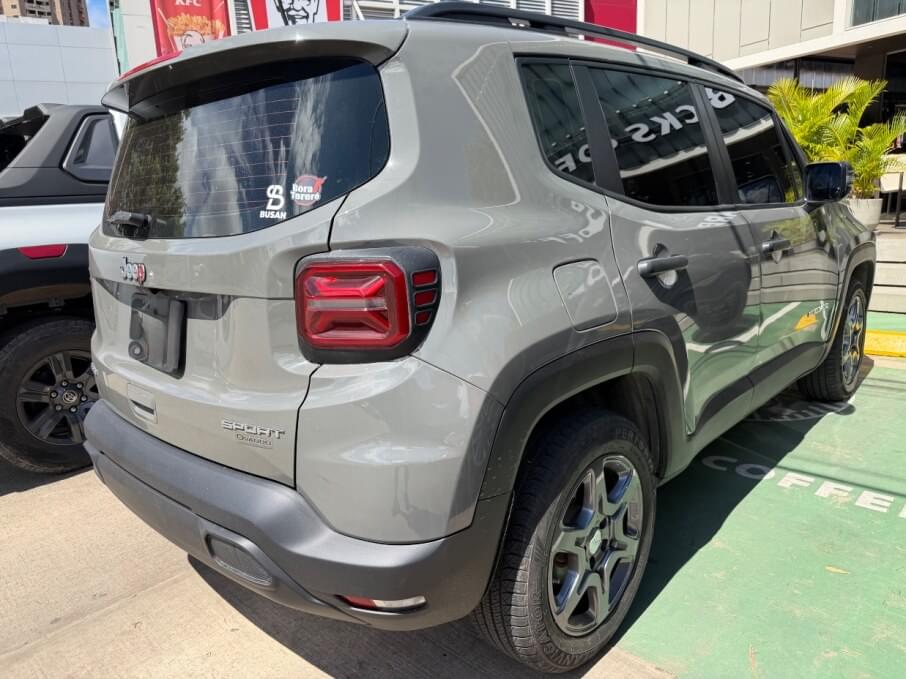 JEEP RENEGADE 2023 27.000 Kms.
