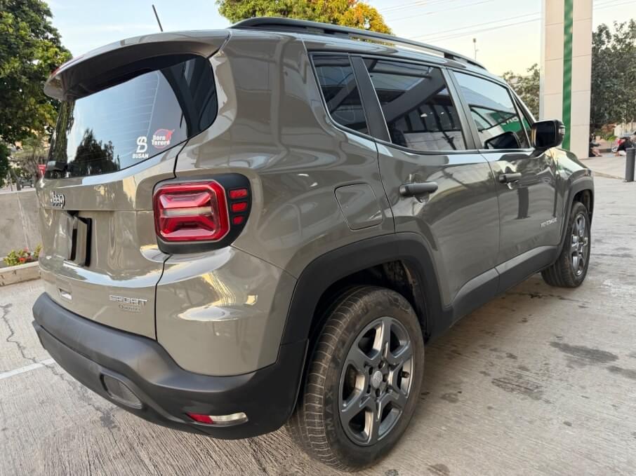 JEEP RENEGADE 2023 28.000 Kms.