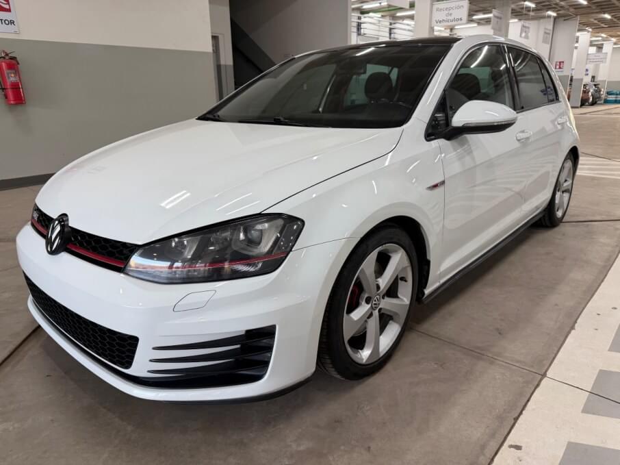 VOLKSWAGEN GOLF 2015 103.000 Kms.