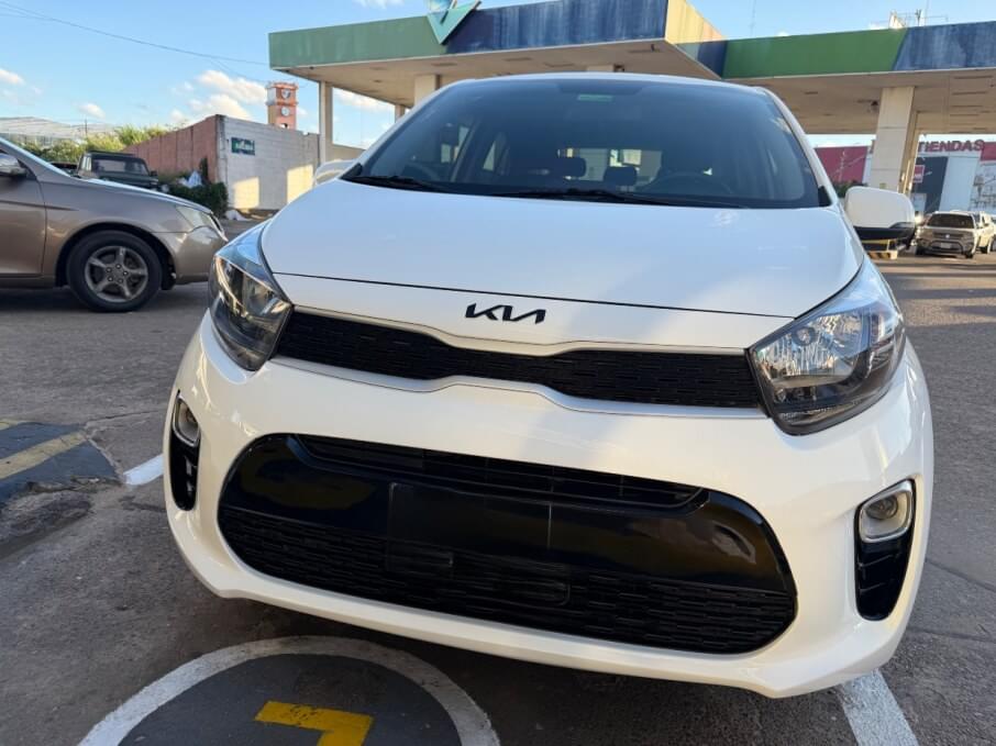 KIA PICANTO 2023 4.800 Kms.