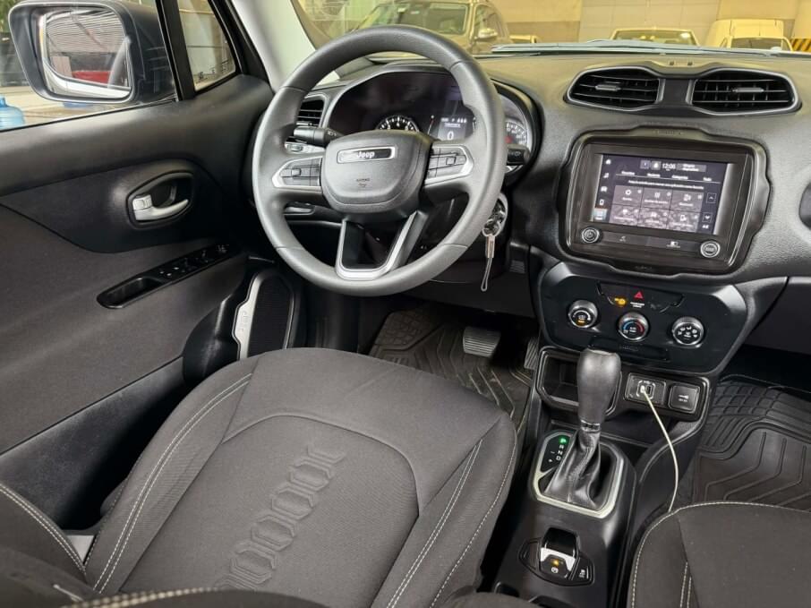 JEEP RENEGADE SPORT 4X2 2024 27.000 Kms.