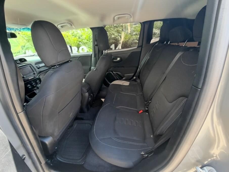 JEEP RENEGADE SPORT 4X2 2024 27.000 Kms.