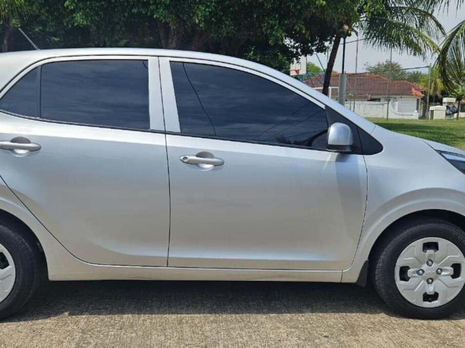 KIA PICANTO 2023 25.000 Kms.