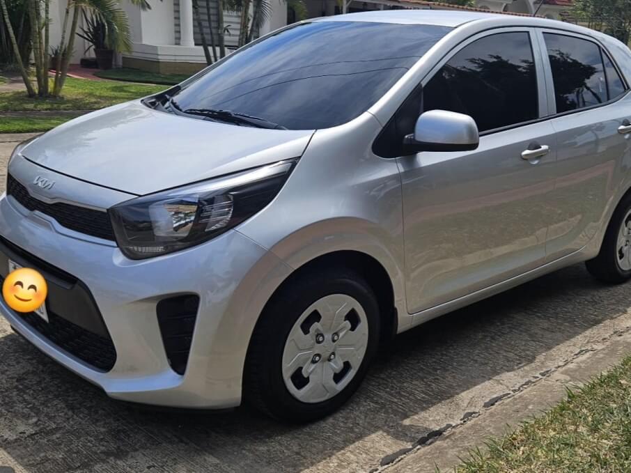 KIA PICANTO 2023 25.000 Kms.