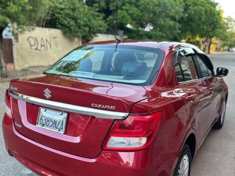SUZUKI DZIRE SEDAN 2024 19.100 Kms.