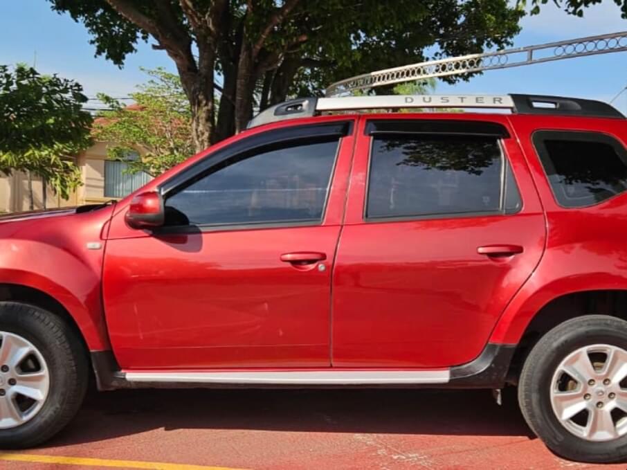 RENAULT DUSTER 2017 5 Kms.