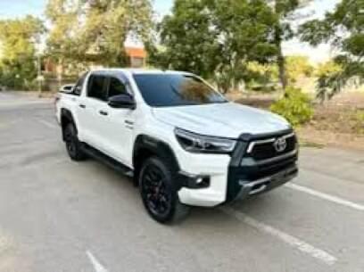 TOYOTA HILUX 2023 20.000 Kms.