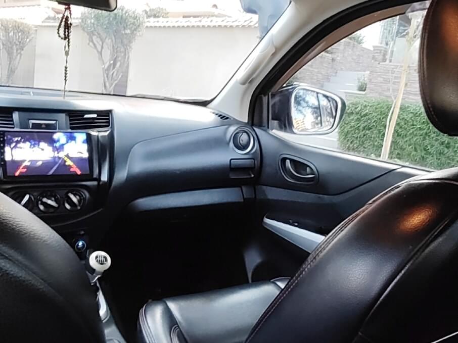 NISSAN NP 300 2018 113.200 Kms.