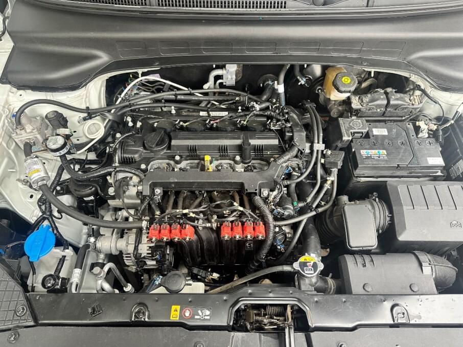 HYUNDAI CRETA 2023 35.000 Kms.