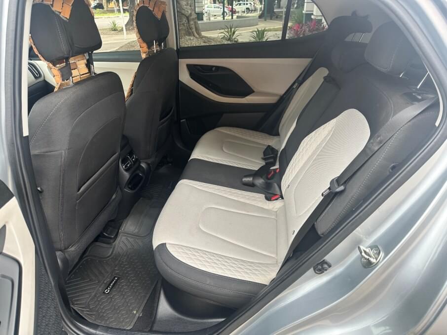 HYUNDAI CRETA 2023 35.000 Kms.