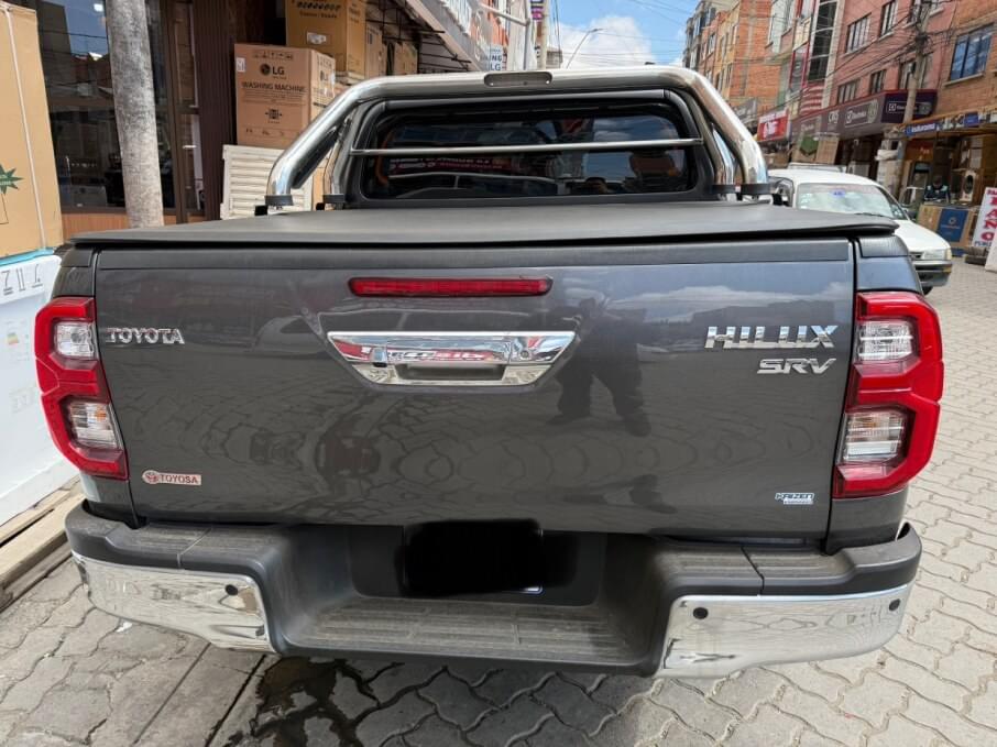 TOYOTA HILUX 2023 25.000 Kms.