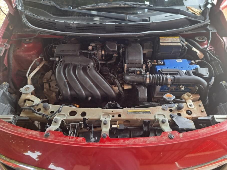 NISSAN VERSA 2015 5.000 Kms.