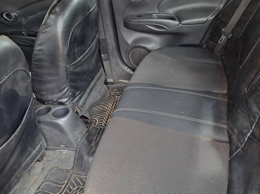 NISSAN VERSA 2015 5.000 Kms.