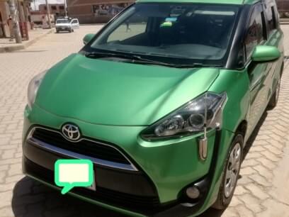 TOYOTA SIENNA 2017 70.000 Kms.