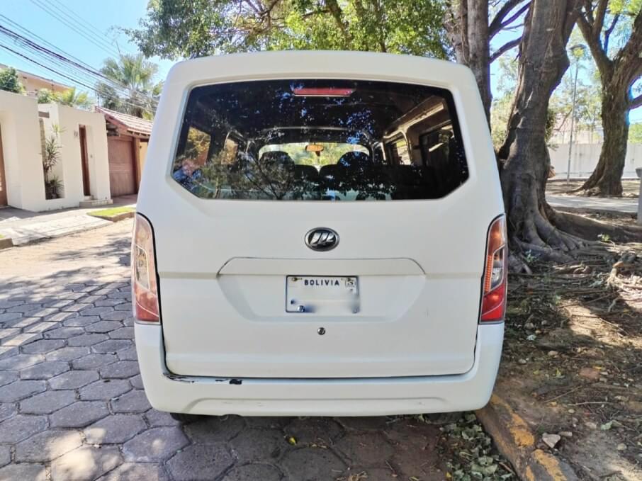 LIFAN LF VAN DA AC 2015 172.000 Kms.