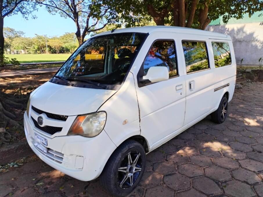 LIFAN LF VAN DA AC 2015 172.000 Kms.