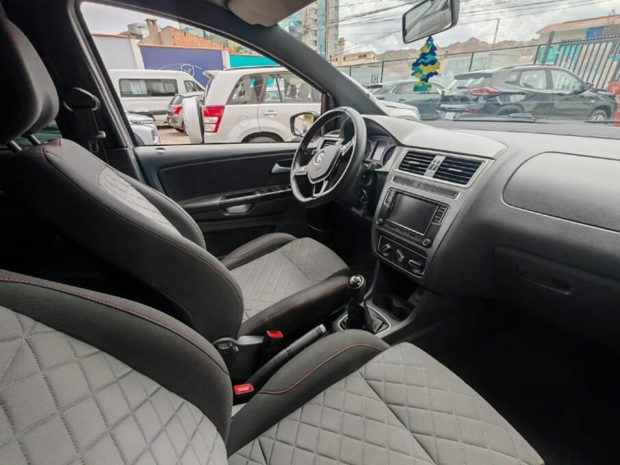 VOLKSWAGEN FOX 2020 31.400 Kms.