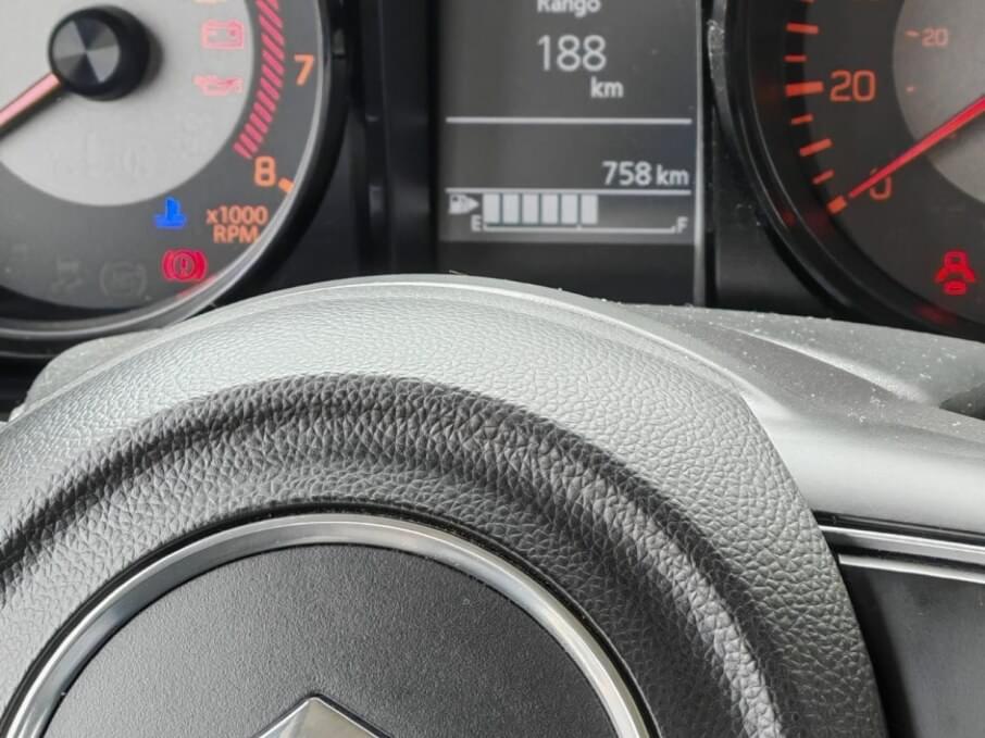 SUZUKI JIMNY 2026 760 Kms.