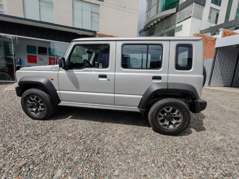 SUZUKI JIMNY 2026 760 Kms.