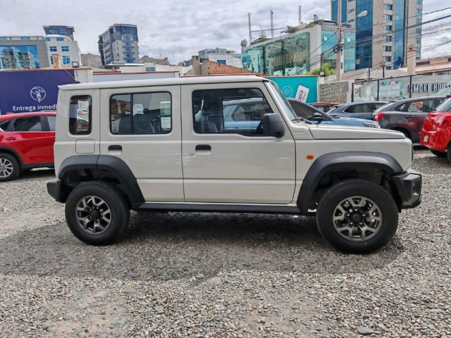 SUZUKI JIMNY 2026 760 Kms.