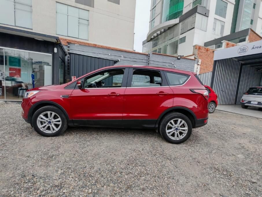 FORD ESCAPE 2017 43.300 Kms.