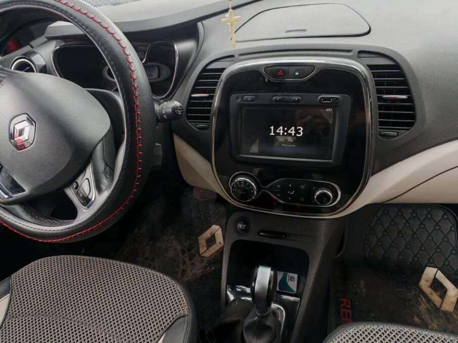 RENAULT CAPTUR 2022 56.000 Kms.