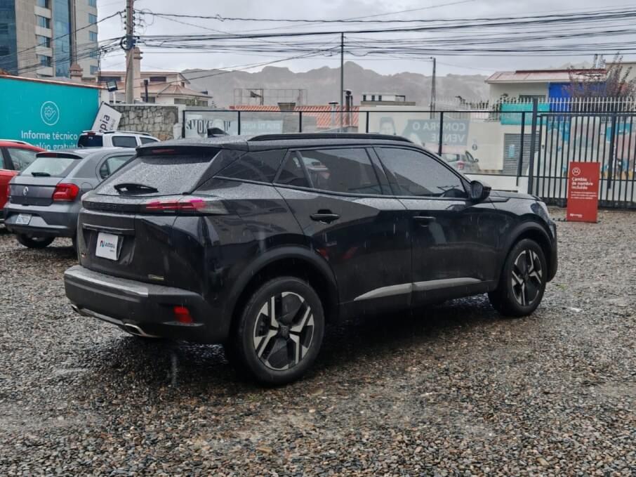 PEUGEOT 2008 2024 22.777 Kms.