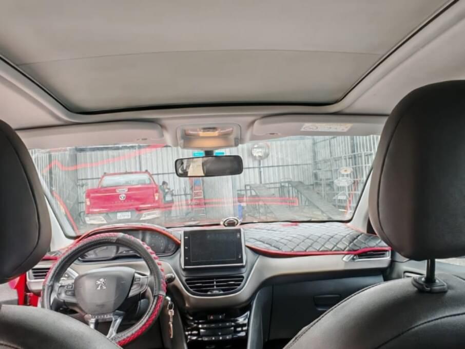 PEUGEOT 2008 2022 85.500 Kms.