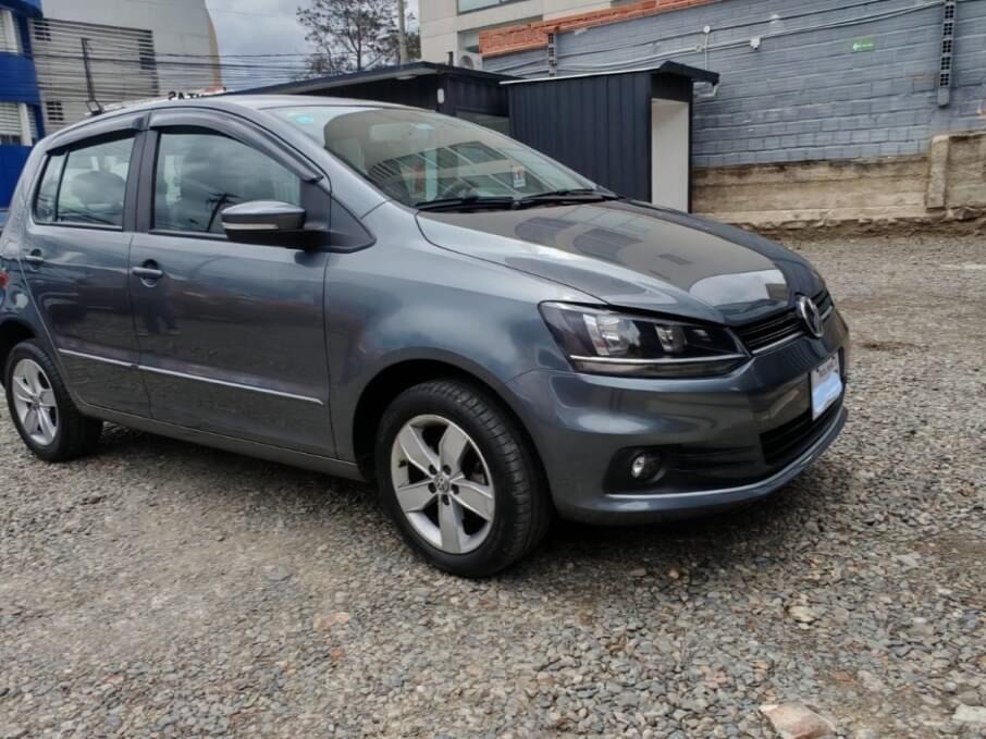 VOLKSWAGEN FOX 2018 32.300 Kms.