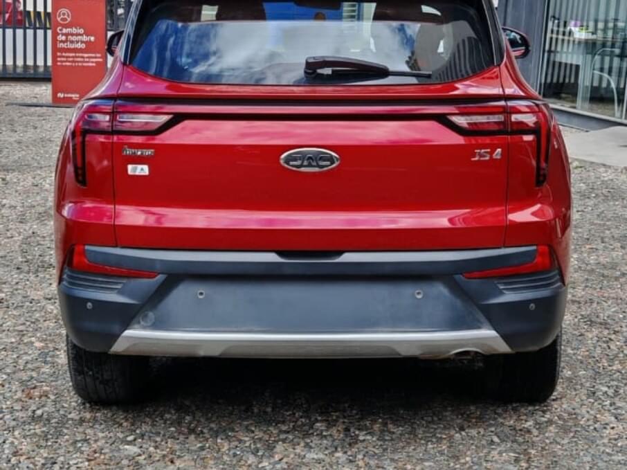 JAC JS4 2024 33.200 Kms.