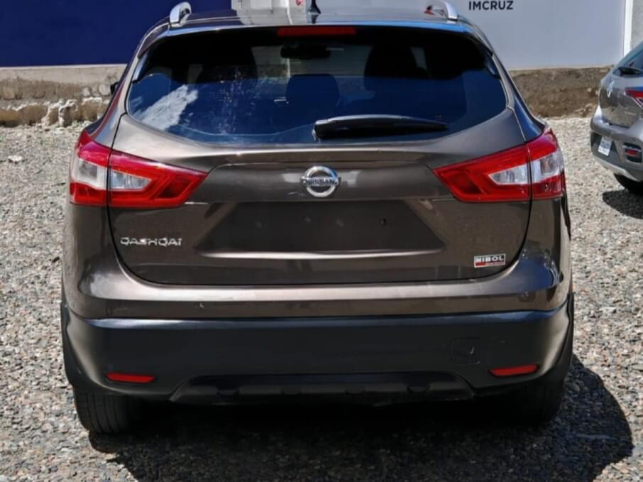 NISSAN QASHQAI 2027 65.800 Kms.