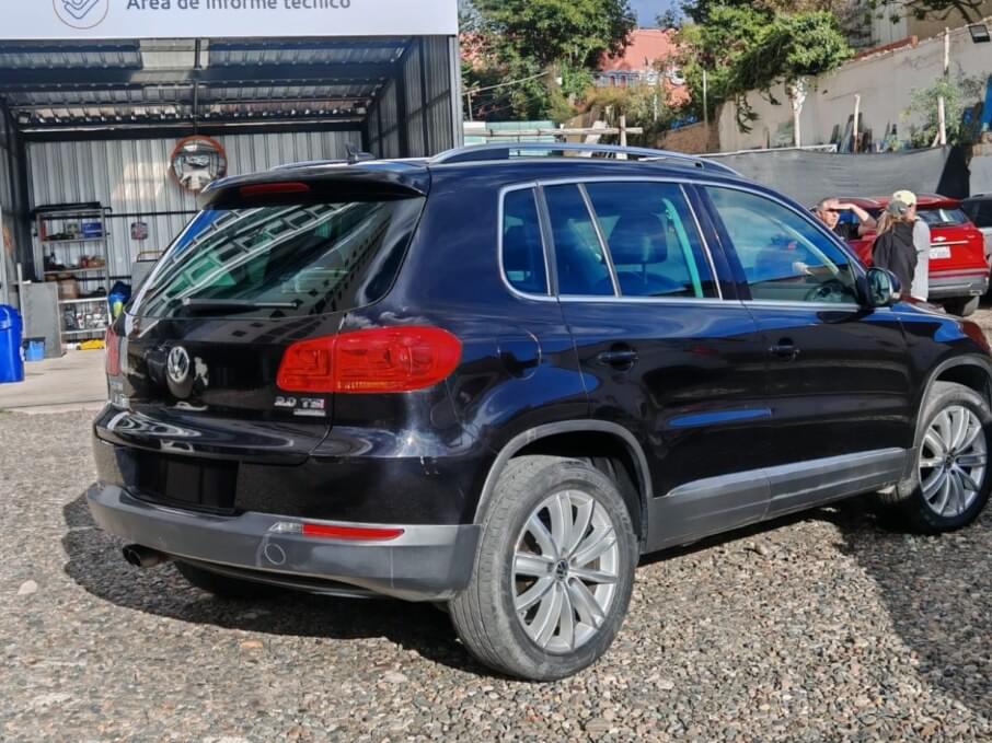VOLKSWAGEN TIGUAN 2012 115.300 Kms.