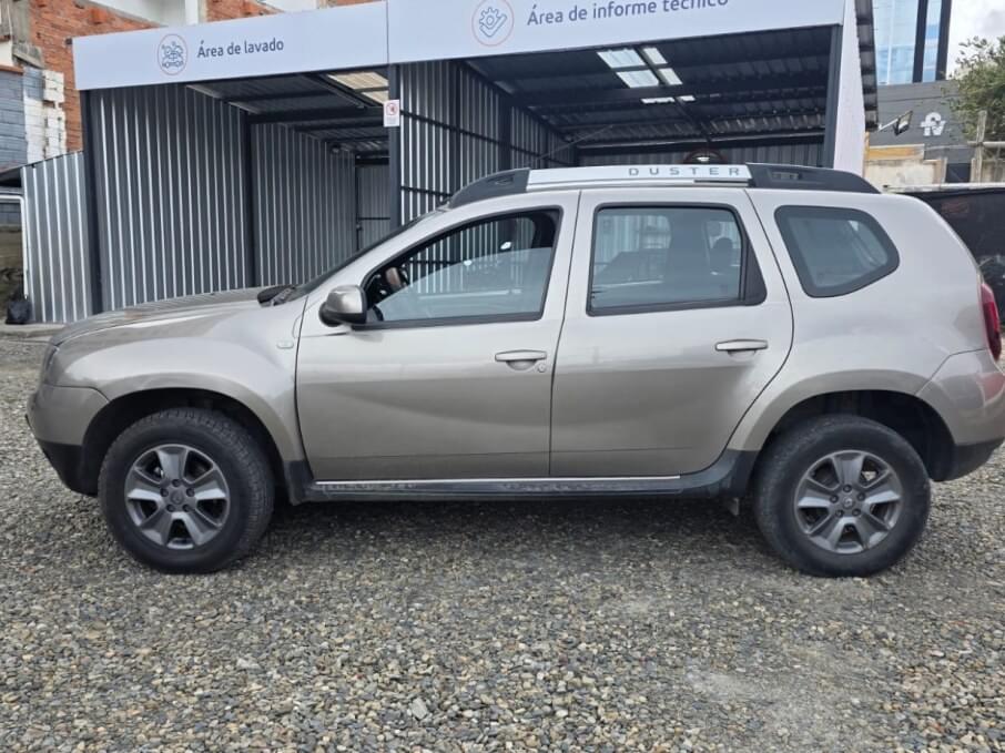 RENAULT DUSTER 2018 80.900 Kms.
